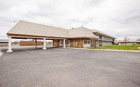 Econo Lodge Lebanon Mo